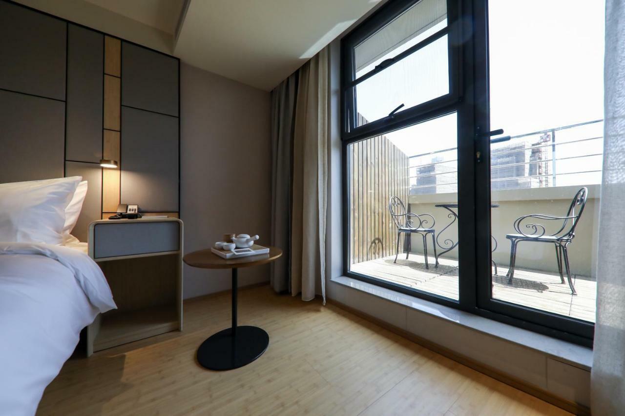 Ji Hotel Shanghai Exterior photo