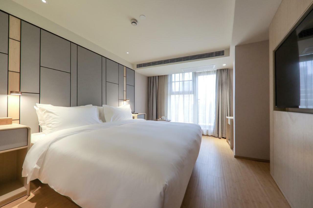 Ji Hotel Shanghai Exterior photo