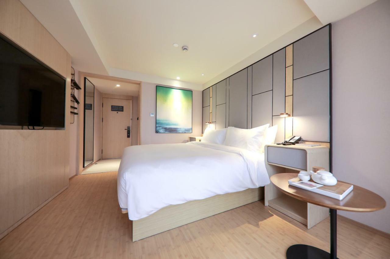 Ji Hotel Shanghai Exterior photo